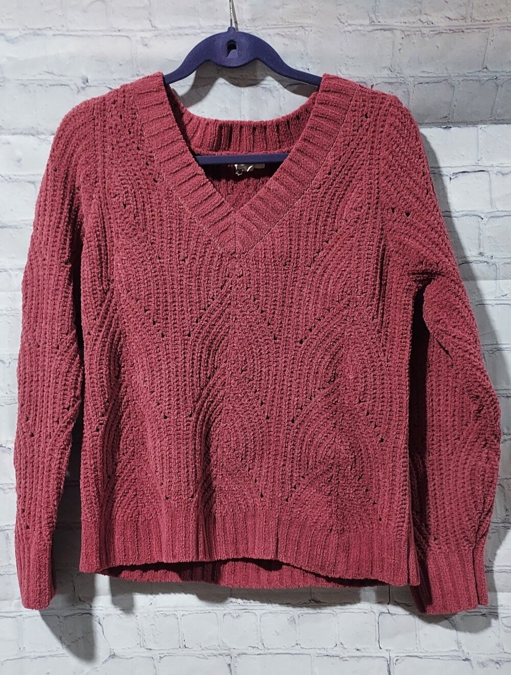 Cozy Soft V-neck Knit Colorblock Sweater Medium Mason & Belle